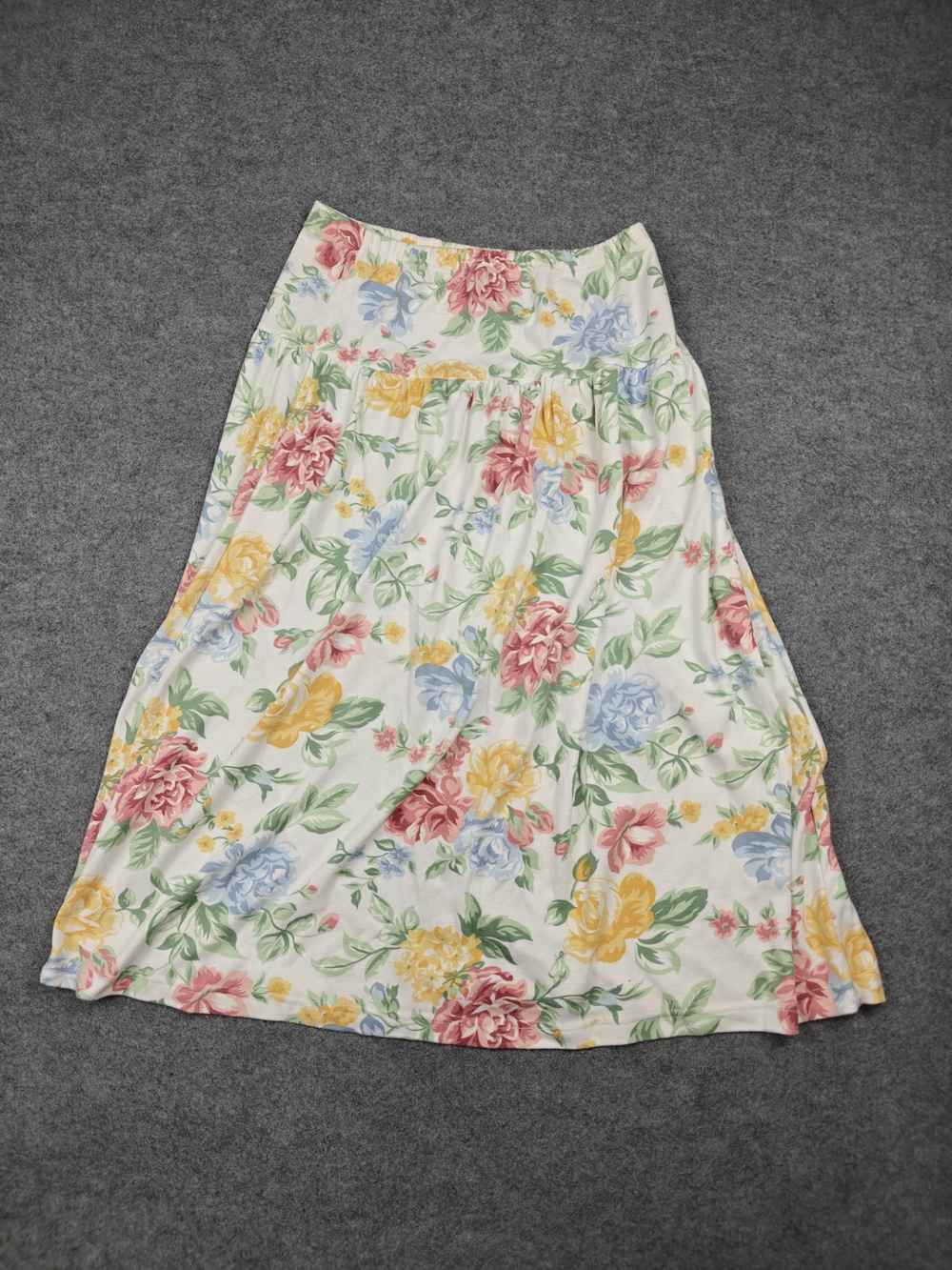 Vintage Karen Scott Skirt Womens Medium White Midi Flare Floral Elastic Waist